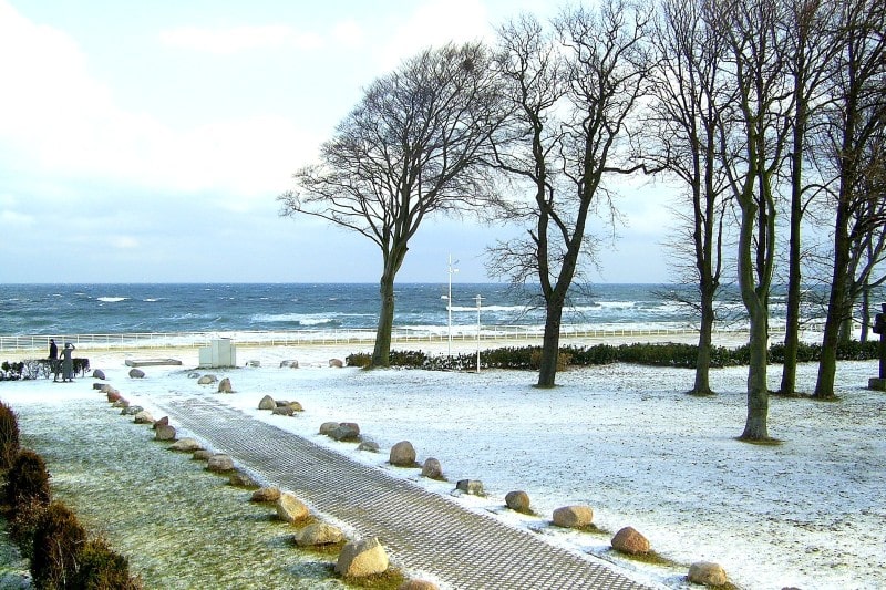Meerblick vom Balkon der exklusiven Ferienwohnung 1.07 im Haus Meeresblick in Kühlungsborn in grandioser Lage direkt an der Ostsee: MeeresBlick | Urlaubstraum an der Ostsee