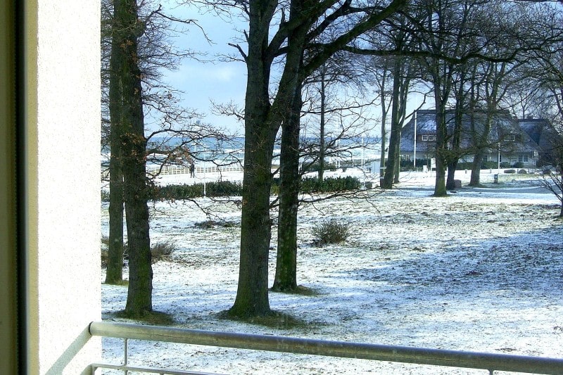 Meerblick vom Wohnzimmer der exklusiven Ferienwohnung 1.07 im Haus Meeresblick in Kühlungsborn in grandioser Lage direkt an der Ostsee: MeeresBlick | Urlaubstraum an der Ostsee